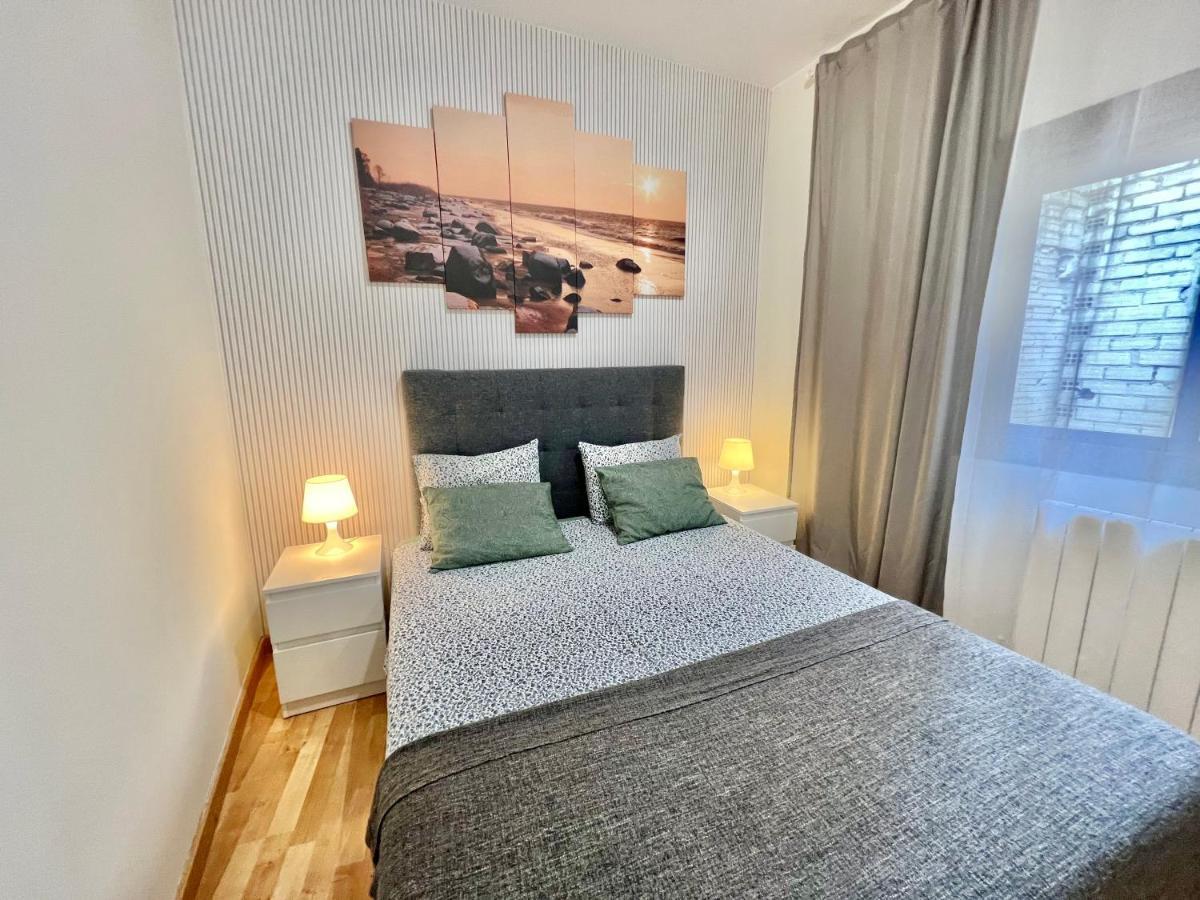Comfortable Renovated Flat, Wifi! Badalona Buitenkant foto